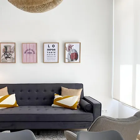 New Quevedo By Aroom Vut-le 1137