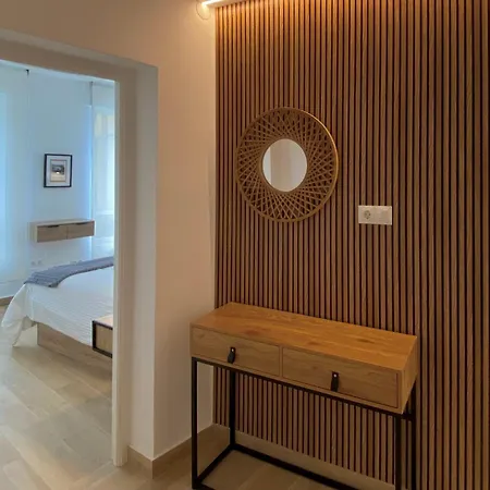 New Quevedo By Aroom Vut-le 1137