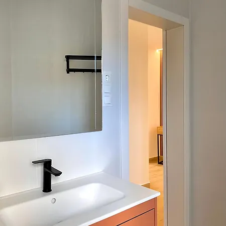 New Quevedo By Aroom Vut-le 1137 Apartment