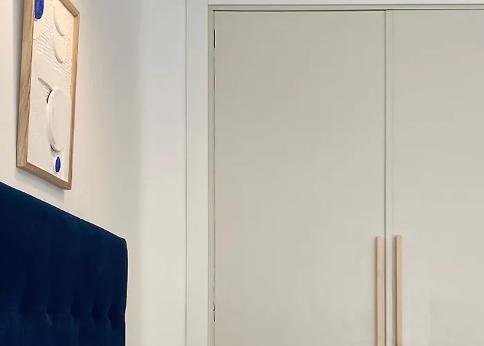 New Quevedo By Aroom Vut-le 1137 *